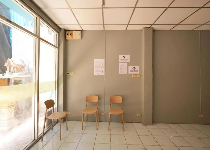 At Pranakorn - แอด พระนคร สามเสน ตรอกข้าวสาร *